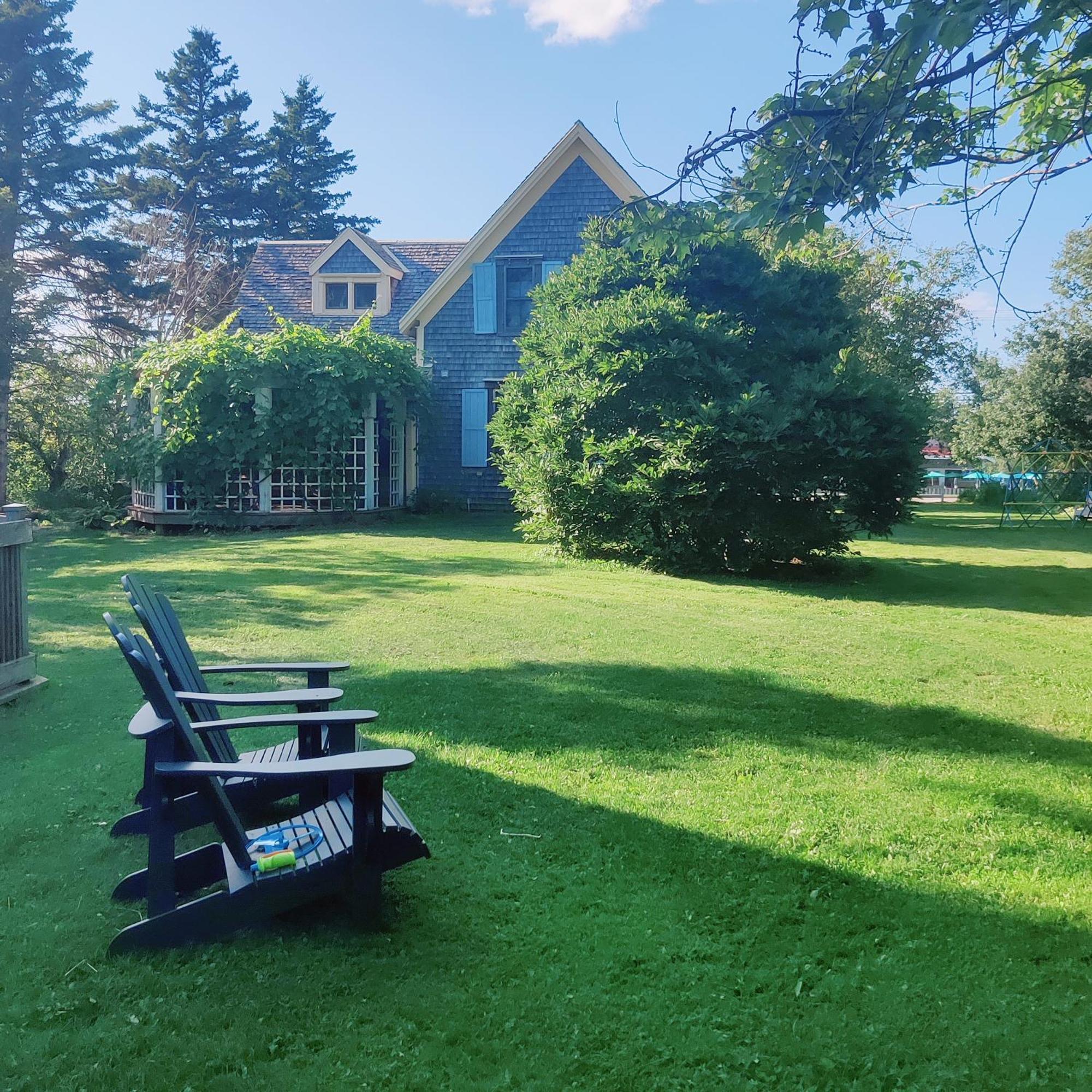 Avonlea Forest Hill *