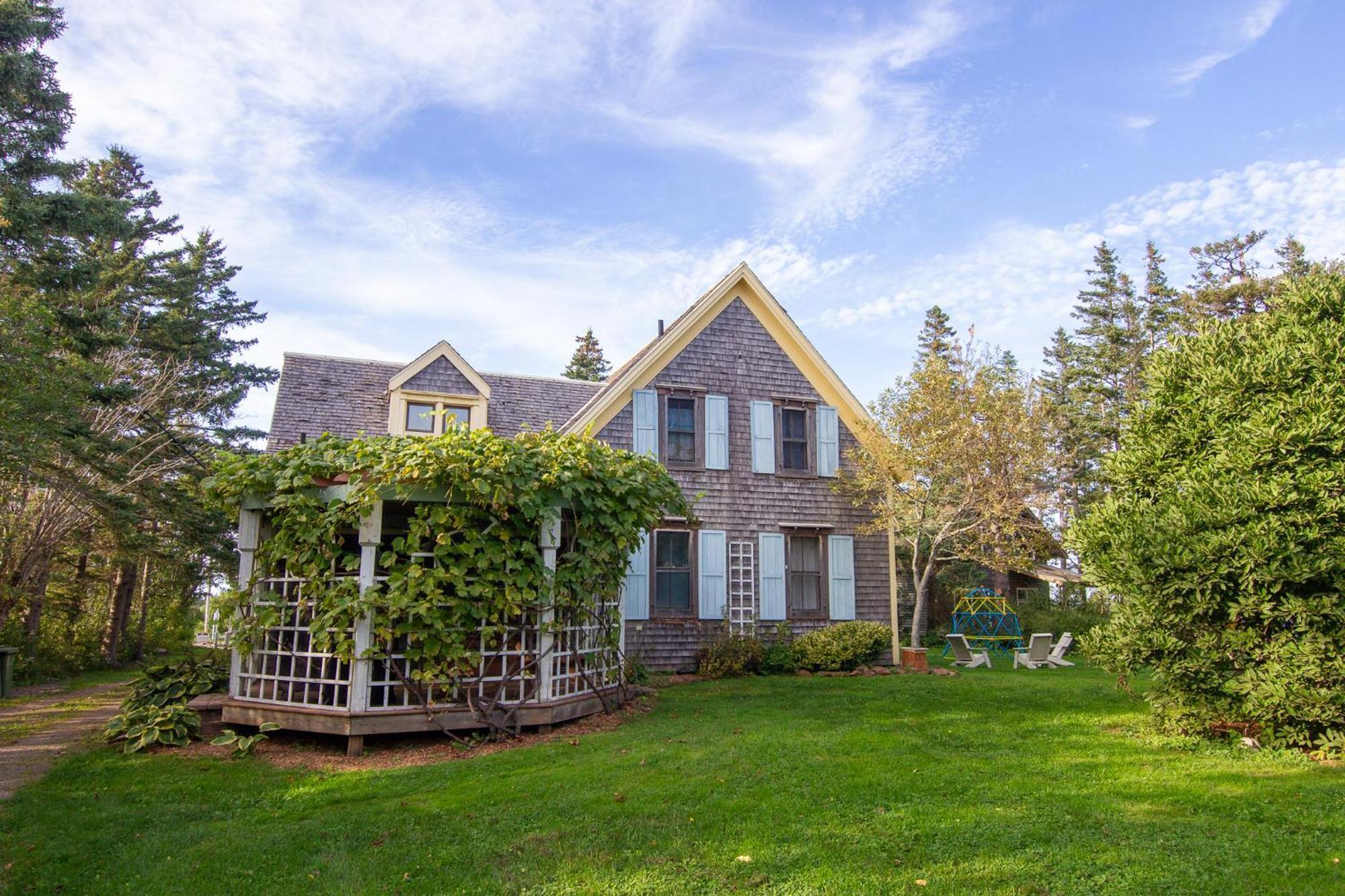 Chalet Avonlea Forest Hill New Glasgow