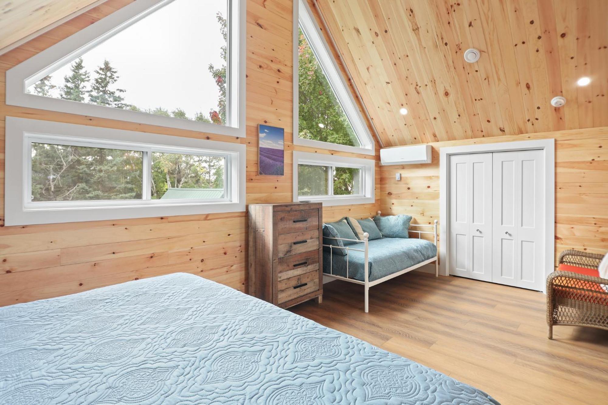 Avonlea Forest Hill Chalet New Glasgow