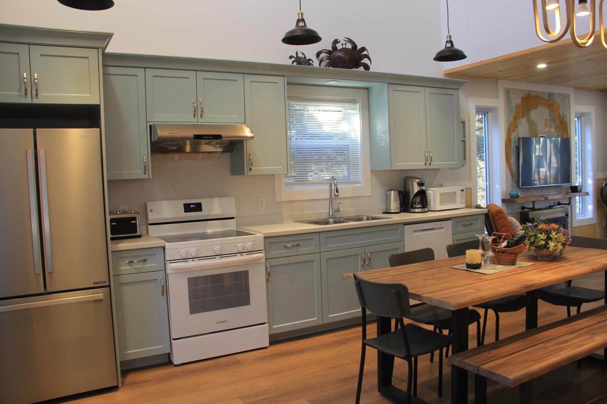 Avonlea Forest Hill Chalet